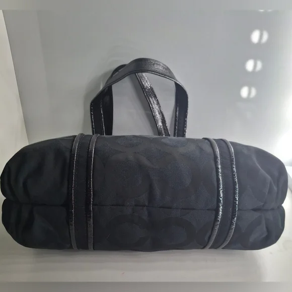 Coach Poppy Op Art Jacquard Signature Shoulder Bag 13826 EUC - Picture 3 of 8